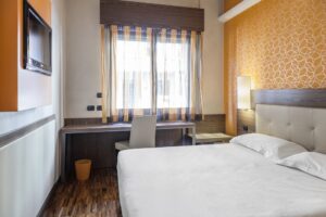 מלון קרוב לחב"ד מילאנו