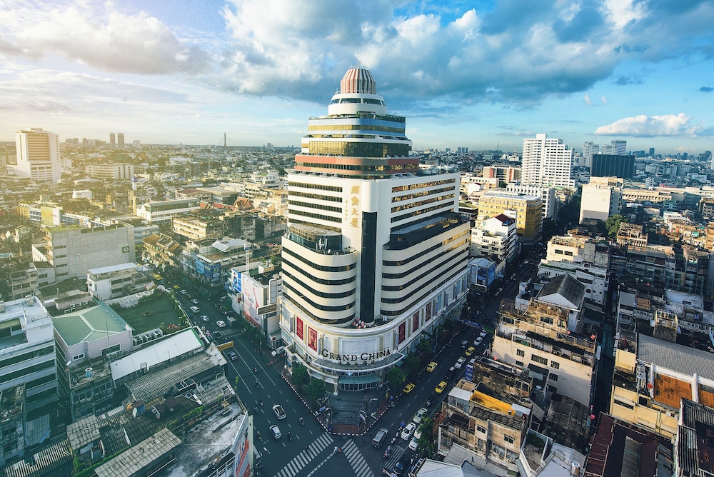 מלונות ליד בית חבד בנקוק