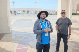 מדריך דובר עברית בדובאי