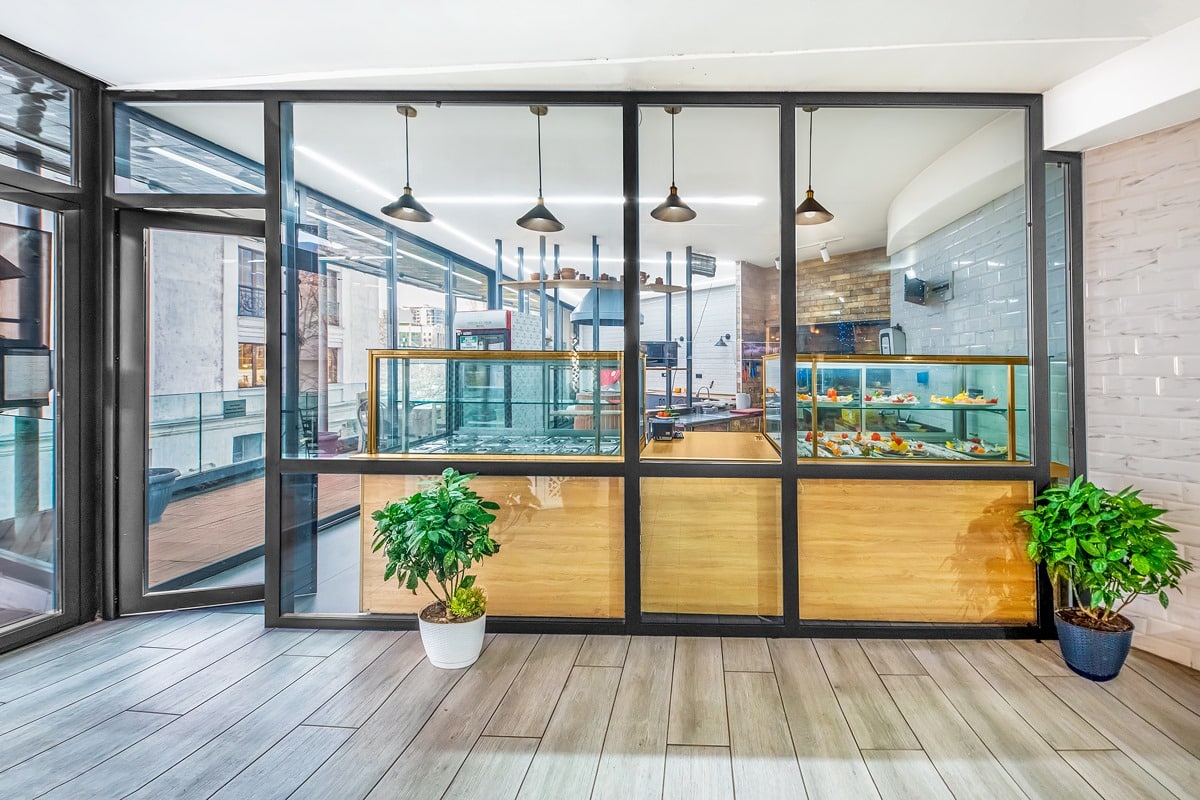 Tbilisi Kosher Restaurant