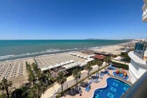 חופשת פסח כשרה בחו"ל