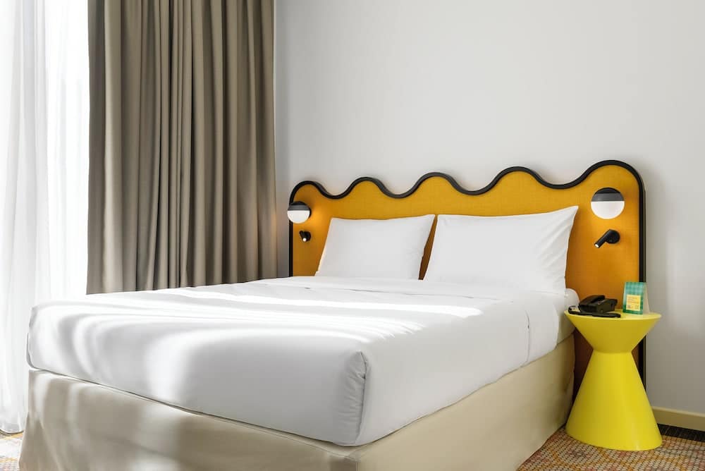 מלון ליד בית חבד טביליסי