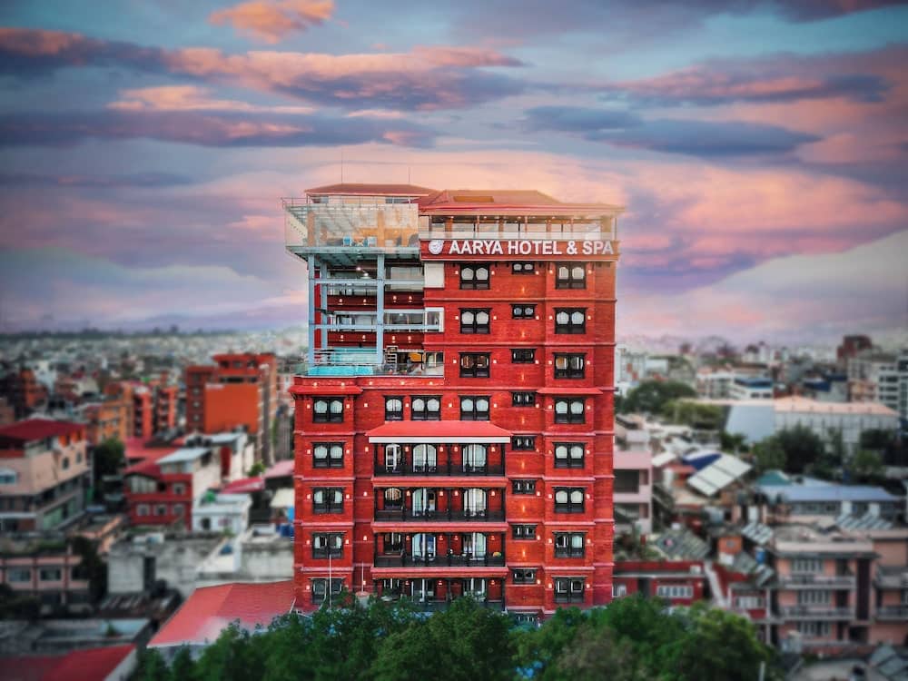 מלונות ליד בית חבד קטמנדו